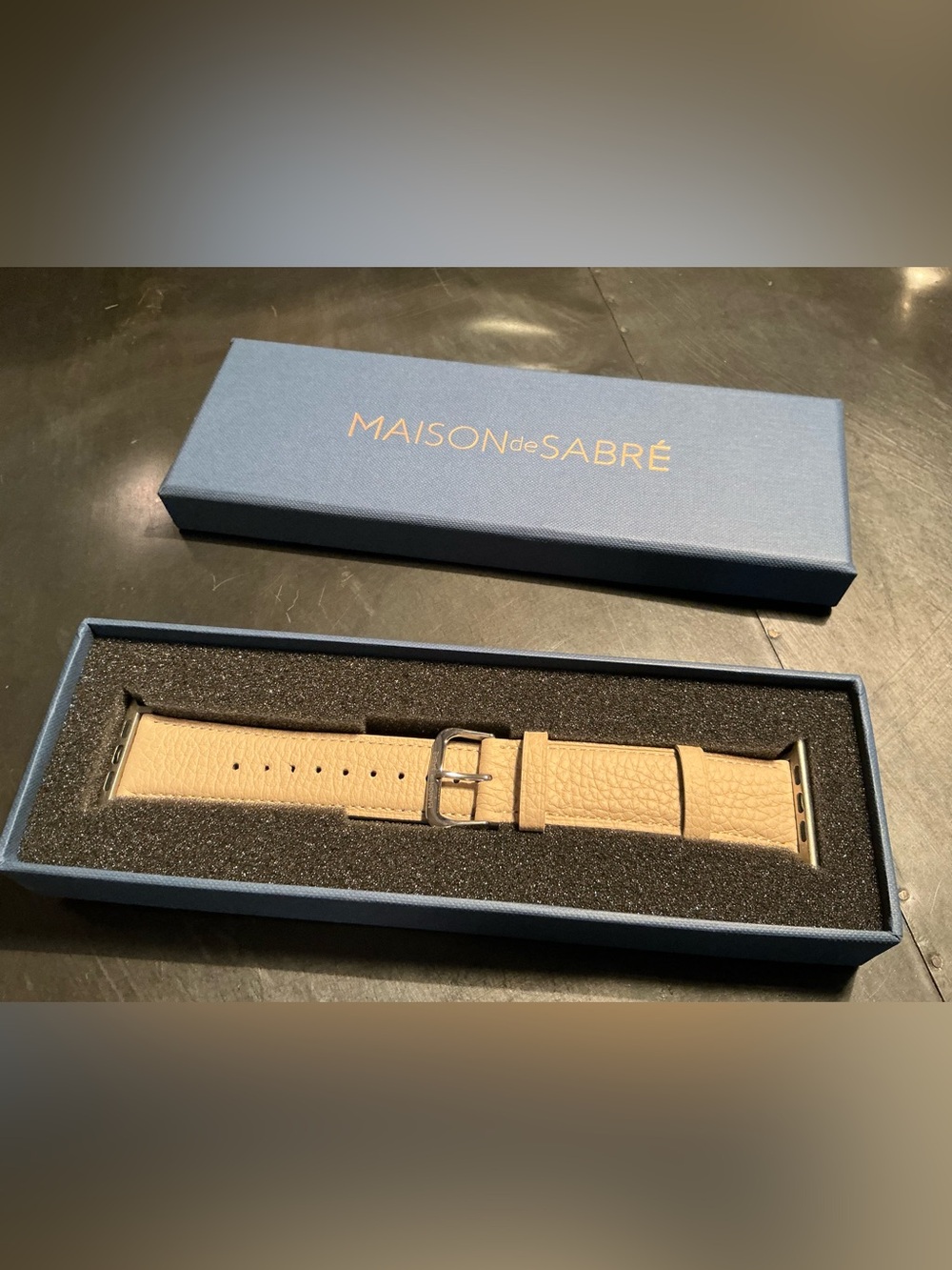 ‼️New Maison de Sabre Beige Leather Watch Strap for Apple Watch